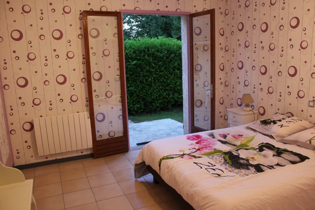 Les Ecureuils Bed & Breakfast Tramoyes Exterior foto