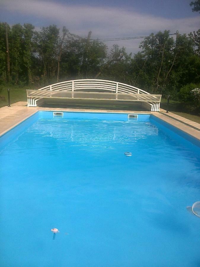 Les Ecureuils Bed & Breakfast Tramoyes Exterior foto